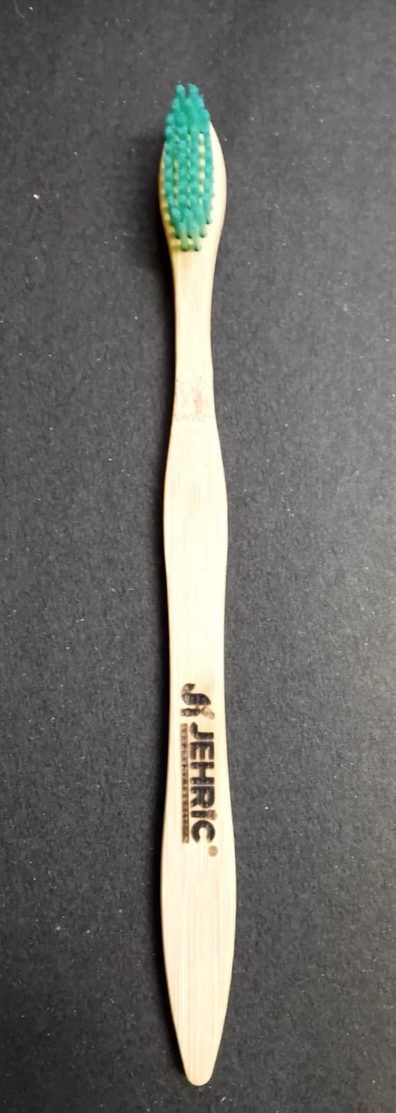 Bamboo Brush Adult Wave | மூங்கில் பல்துலக்கி(பெ) 19.5cm